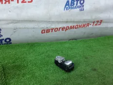 Блок управления стеклоподъемниками Mercedes V220 2016 A2059057011 W447 651.950