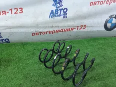Пружина подвески Mercedes A180 2018 A2473242700 W177 282.914, задняя