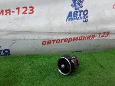 Воздуховод центральный Mercedes C180 2015 A2058300301 W205 274.910