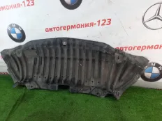 Защита бампера Mercedes C200 2015 A2055200000 W205 274.920, передняя