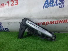 Ручка двери внешняя Mercedes A180 2018 A0997607400 W177 282.914, передняя правая