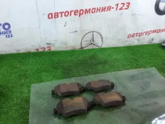 Колодки тормозные BMW 523d 2017 34106884492 G30 B47D20A, передние