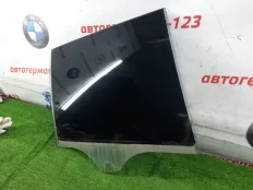 Стекло двери BMW X5 2016 51357470626 F15 N57D30A, заднее правое