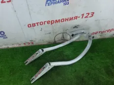 Петля крышки багажника Mercedes C200 2011 A2047500528 W204 271.860