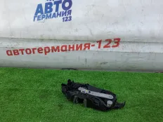 Замок двери Mercedes V220 2016 A4477300902 W447 651.950, задний левый