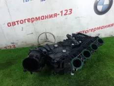 Коллектор впускной BMW 330e 2021 11618647975 G20 B48B20A