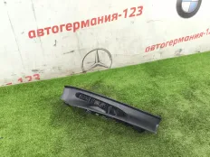 Накладка Mercedes V220 2017 A4476900007 W447 651.950