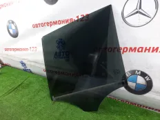 Стекло двери Mercedes ML350 2012 A1667351910 W166 642.826, заднее левое