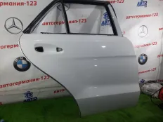 Дверь Mercedes ML350 2012 A1667300205 W166 642.826, задняя правая