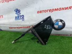 Форточка двери Mercedes CLA180 2017 A1177300355 X117 270.910, задняя левая