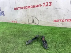 Кронштейн бампера BMW 530e 2017 51117385349 G30 B48B20A, передний