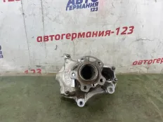 Ступица BMW 330e 2021 31206878609 G20 B48B20A, передняя левая