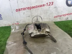 Суппорт тормозной BMW 530e 2017 34116883483 G30 B48B20A, передний левый