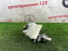 Главный тормозной цилиндр Mercedes ML350 2012 A1664300201 W166 642.826