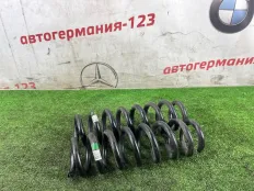 Пружина BMW 330e 2021 33536889971 G20 B48B20A, задняя
