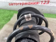 Стойка Mercedes CLA45 2015 A1763235100 C117 133.980, передняя левая