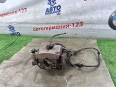 Суппорт тормозной Mercedes GLC250 2016 A2534230281 X253 274.920, задний правый