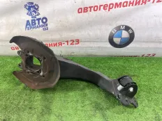 Цапфа BMW X1 2018 33308842880 F48 B47C20A, задняя правая