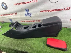 Консоль центральная Mercedes CLA45 2015 A1766803101 C117 133.980