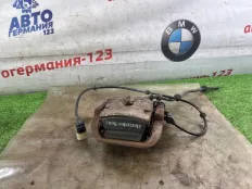Суппорт тормозной Mercedes ML350 2012 A1664230581 W166 642.826, задний левый