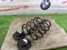 Пружина Mercedes CLA180 2017 A2463243004 X117 270.910, задняя