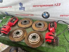 Комплект тормозов Mercedes CLA45 2015 A1764210212 C117 133.980