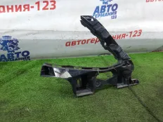 Кронштейн бампера Mercedes E200 2016 A2138850365 W213 274.920, задний левый