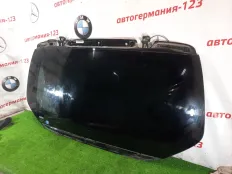 Стекло двери багажника Mercedes V220 2016 A4477403500 W447 651.950