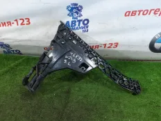 Кронштейн бампера Mercedes E220d 2017 A2138850163 W213 654.920, задний левый