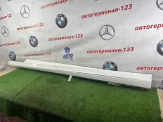 Накладка на порог Mercedes C220 2017 A2056981354 W205 651.921, левая