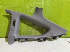 Накладка стойки задней Hyundai Tiburon 858402C000