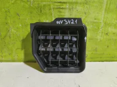 Решетка вентиляционная левая VW Golf 5 1K0819465B