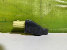 Датчик удара Toyota Lexus 8983133020