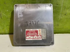 Блок управления двигателем Toyota Camry 8966132632