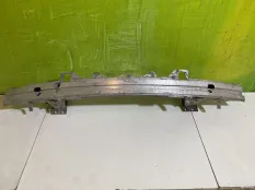 Усилитель переднего бампера BMW 7 E65 E66 7135522