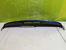 Спойлер крышки багажника Renault Kaptur 960302968R
