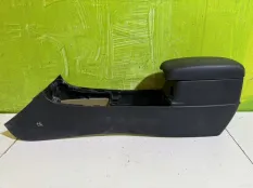 Подлокотник Mazda 6 GG GJ6A64441