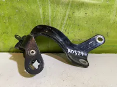 Петля багажника левая Audi Q7 4L0827299B