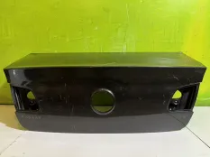 Крышка багажника Volkswagen Passat B6 3C5827025