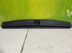 Накладка замка багажника Subaru Legacy 95073AG000
