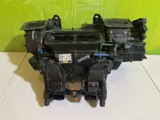 Корпус отопителя BMW 7 E65 E66 64118379945