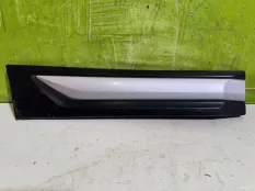 Молдинг задней правой двери Mitsubishi Outlander 3