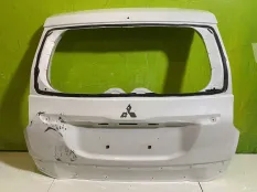 Крышка багажника Mitsubishi Pajero Sport 3