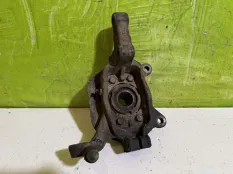 Кулак поворотный левый Nissan Teana J31 40015CN000