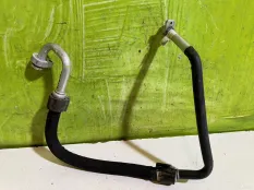Трубка кондиционера VW Touareg 3 Audi Q7 4M0816743