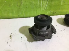 Насос водяной помпа Opel Astra Zafira Insignia