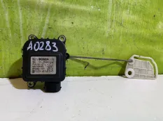 Моторчик заслонки печки Audi A6 C5 4B1820511C