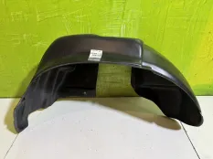 Подкрылок задний левый 4х2 Renault Duster