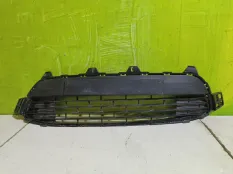 Решетка в бампер центральная Kia RIO 86561-H0000