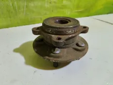 Ступица передняя Toyota RAV 4 43550-42020